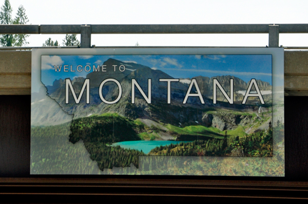 welcome to Montana sign
